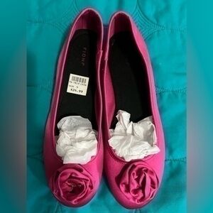 Fioni pink satin ballet flats rosette toe size 5